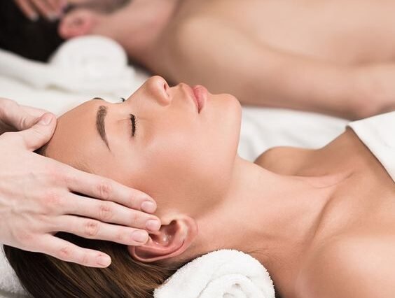 Cleopatra’s Deluxe Spa Treatment with Massage, Sauna, & Jacuzzi